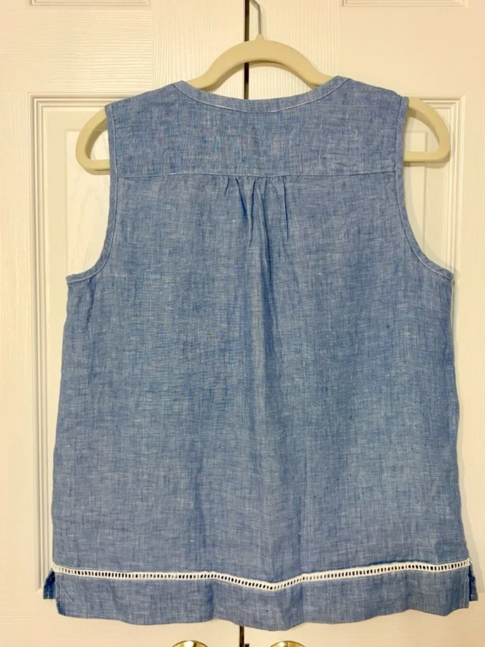 Jones New York Blue Linen Short Sleeve Blouse with White Trim Medium Petite MP - Picture 2 of 7